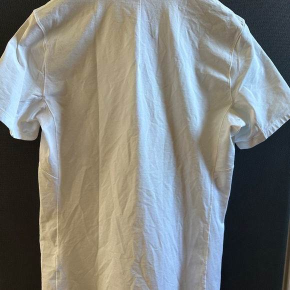 Lululemon Live In Practice Men’s Short Sleeve Button Down Shirt Size M - Picture 5 of 5